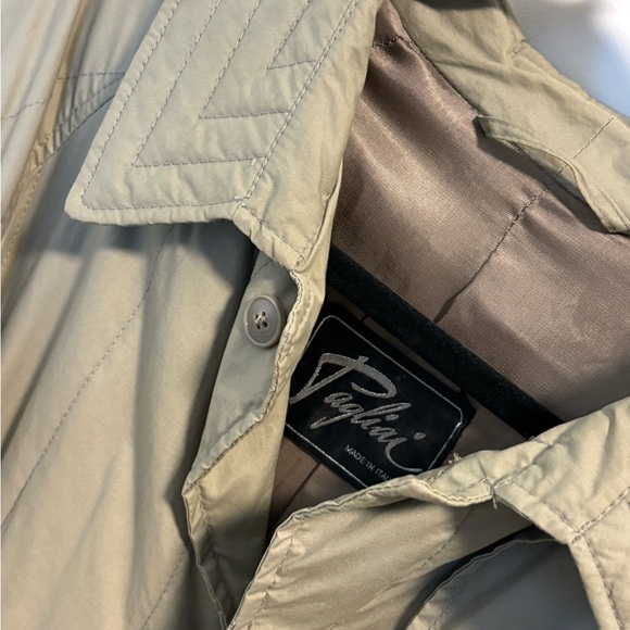 Italian Made Vintage Trench - Picture 3 of 3